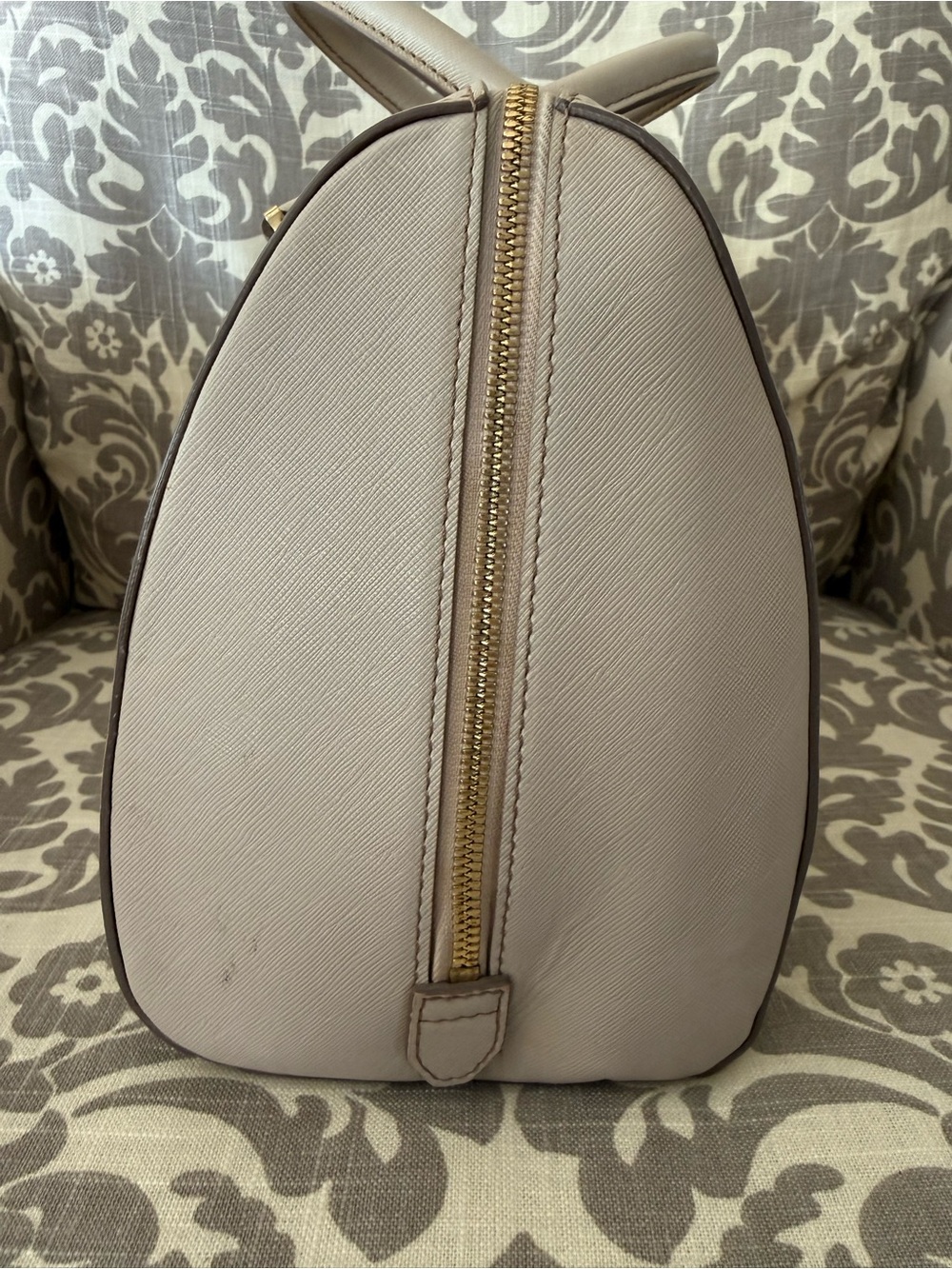 MCM Beige/Taupe Leather Dome Satchel with Gold Hardware - Picture 5 of 16